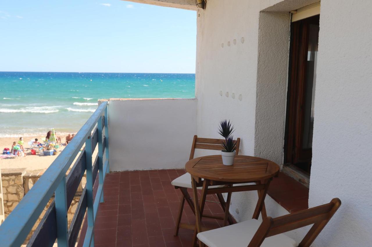 El Faro Apartaments Platja Llarga-Les Salines-Tgn تاراغونا المظهر الخارجي الصورة
