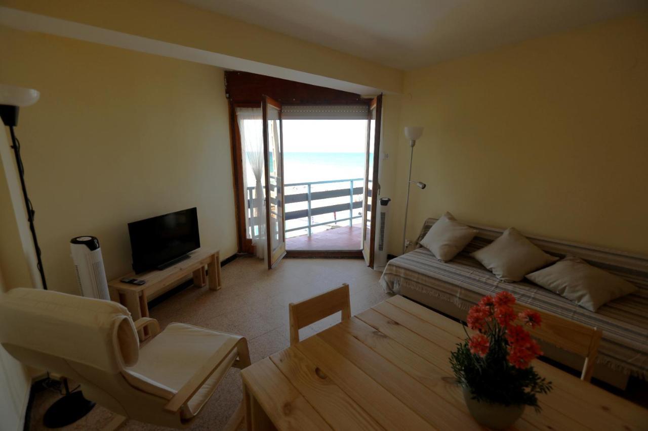 El Faro Apartaments Platja Llarga-Les Salines-Tgn تاراغونا المظهر الخارجي الصورة