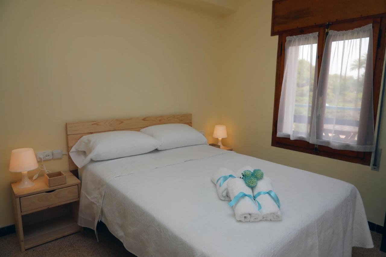 El Faro Apartaments Platja Llarga-Les Salines-Tgn تاراغونا المظهر الخارجي الصورة