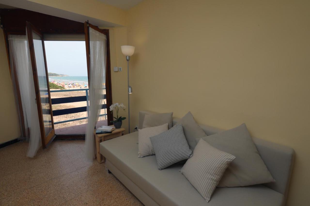 El Faro Apartaments Platja Llarga-Les Salines-Tgn تاراغونا المظهر الخارجي الصورة